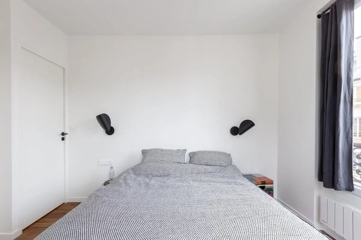 La Halte Familiale Duplex Proche Tour Eiffel Apartment Paris